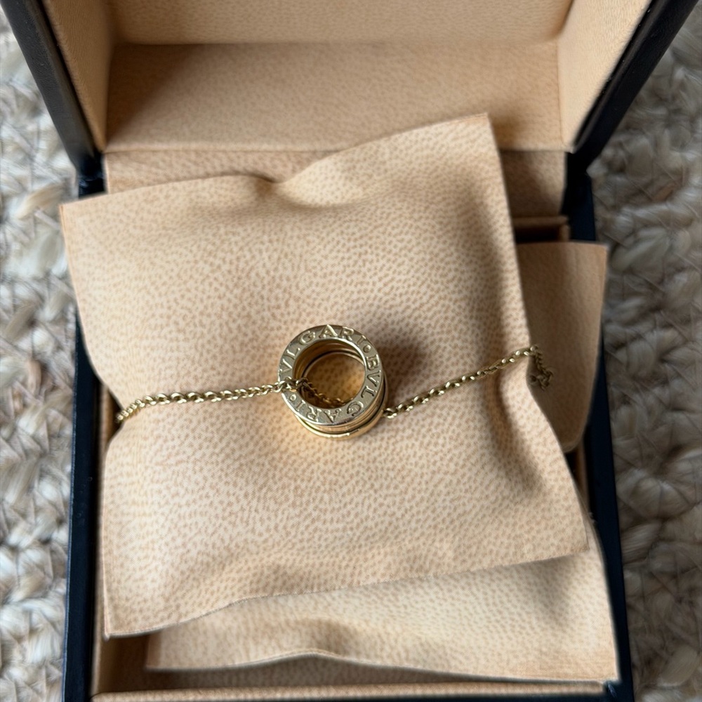 Bulgari Gold Necklace B.zero1 design - Picture 5 of 7